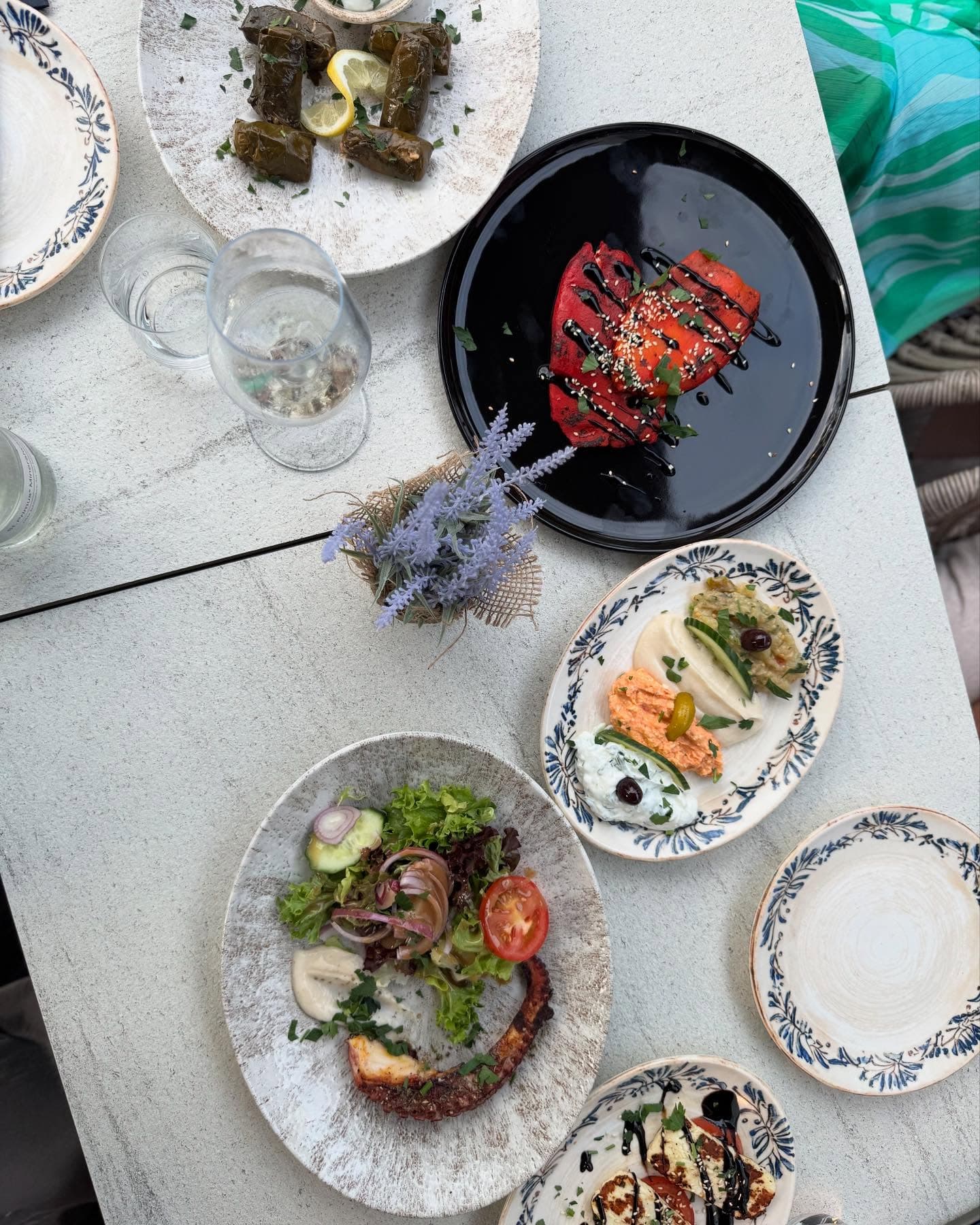 Molos Restaurant - 510449735_17848411005503039_6545373070707052762_n.jpg